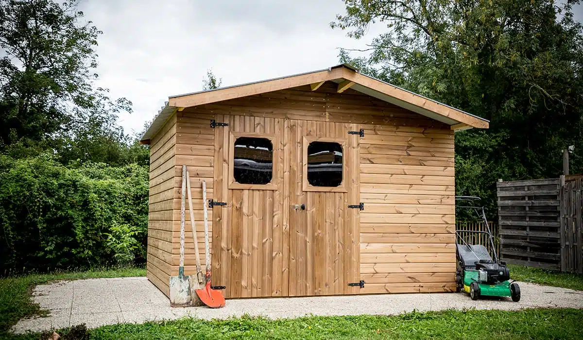 Comment choisir l'abri de jardin idéal pour votre espace extérieur